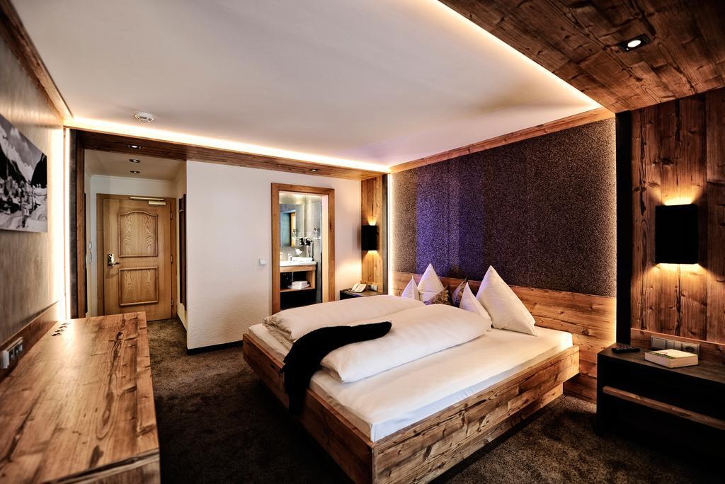 Hotel Fatlar Ischgl Exteriör bild